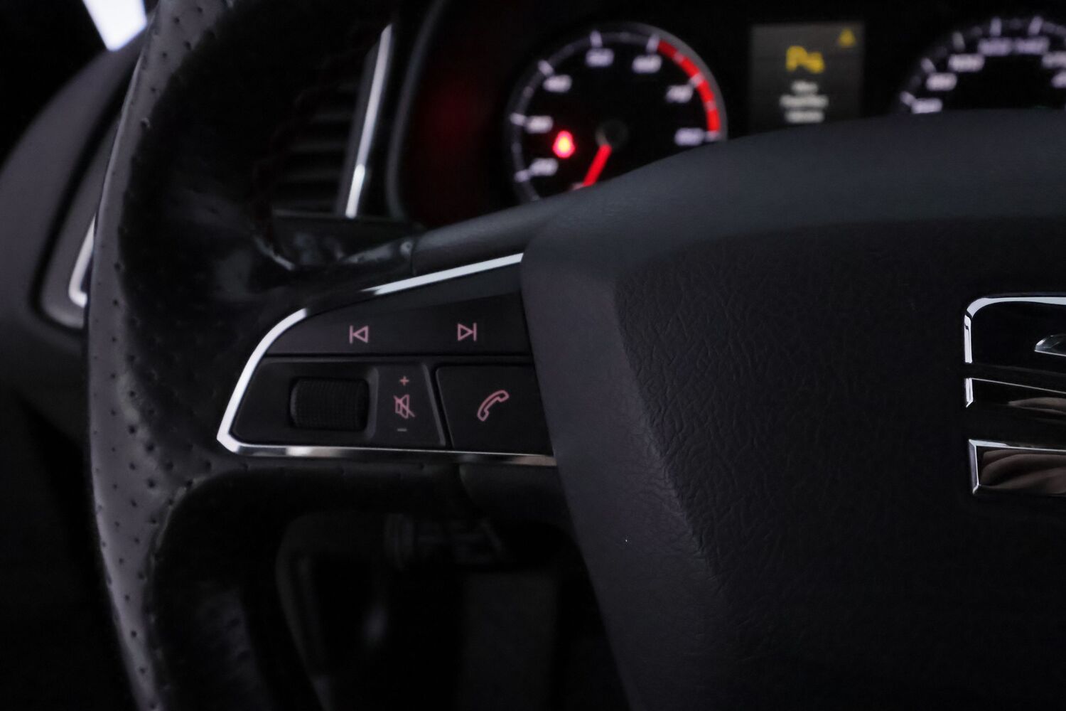 SEAT Leon ST vaihtoauto