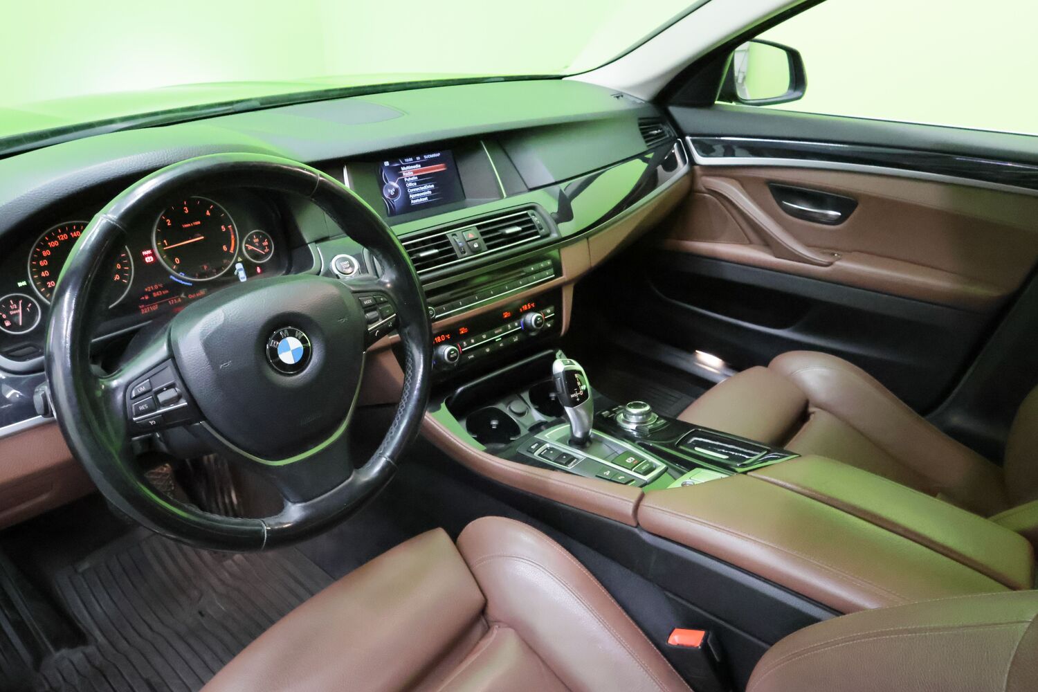 BMW 520 vaihtoauto