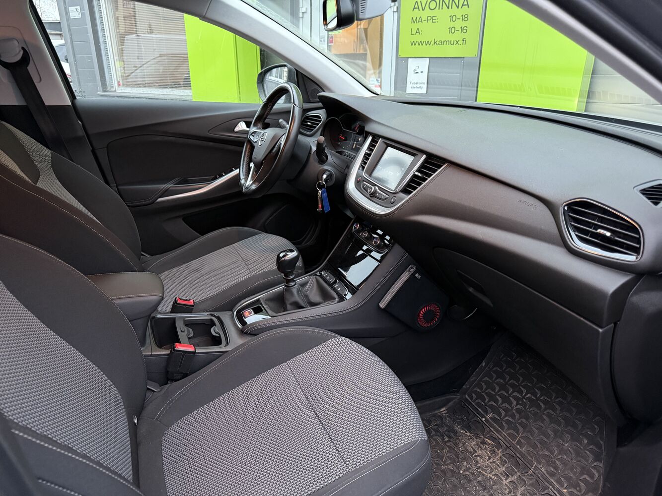 Opel Grandland vaihtoauto