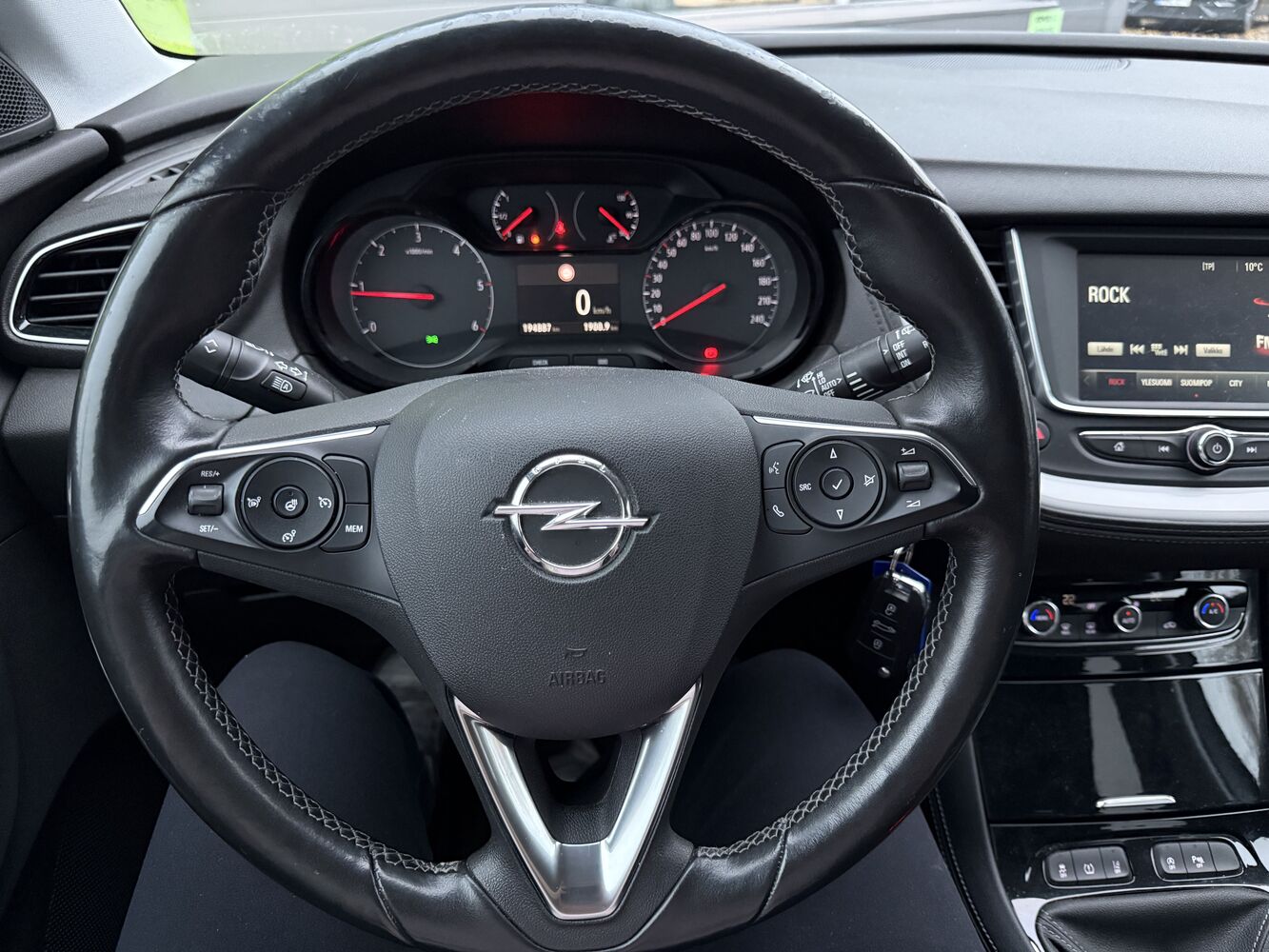 Opel Grandland vaihtoauto