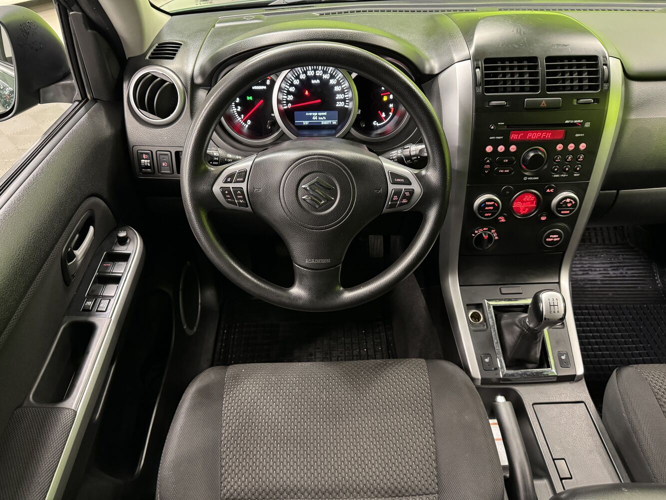 Suzuki Grand Vitara vaihtoauto