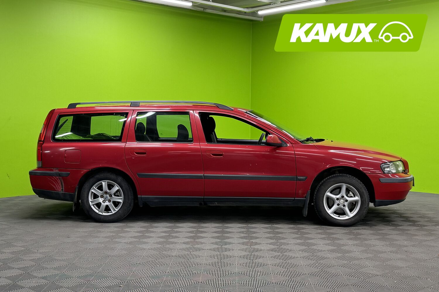 Volvo V70 vaihtoauto
