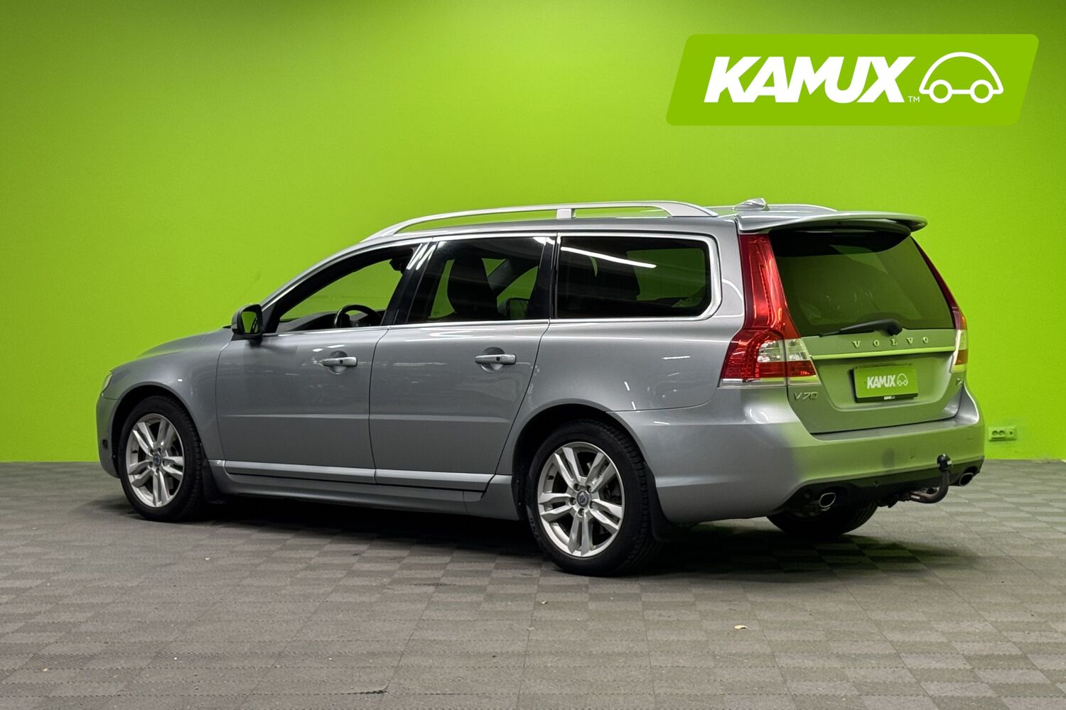 Volvo V70 vaihtoauto
