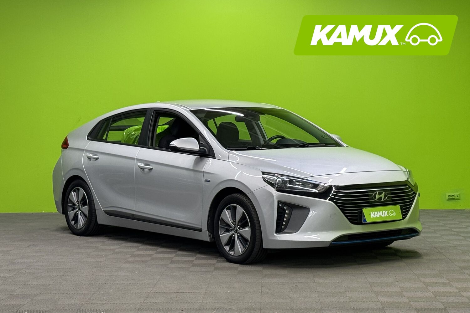 Hyundai IONIQ plug-in vaihtoauto