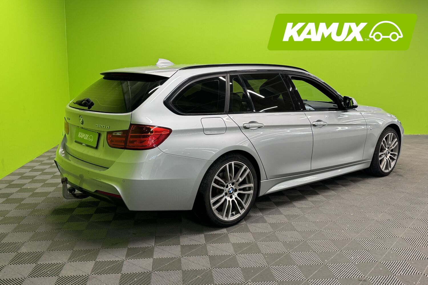 BMW 320 vaihtoauto