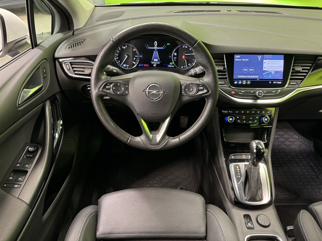 Opel Astra vaihtoauto