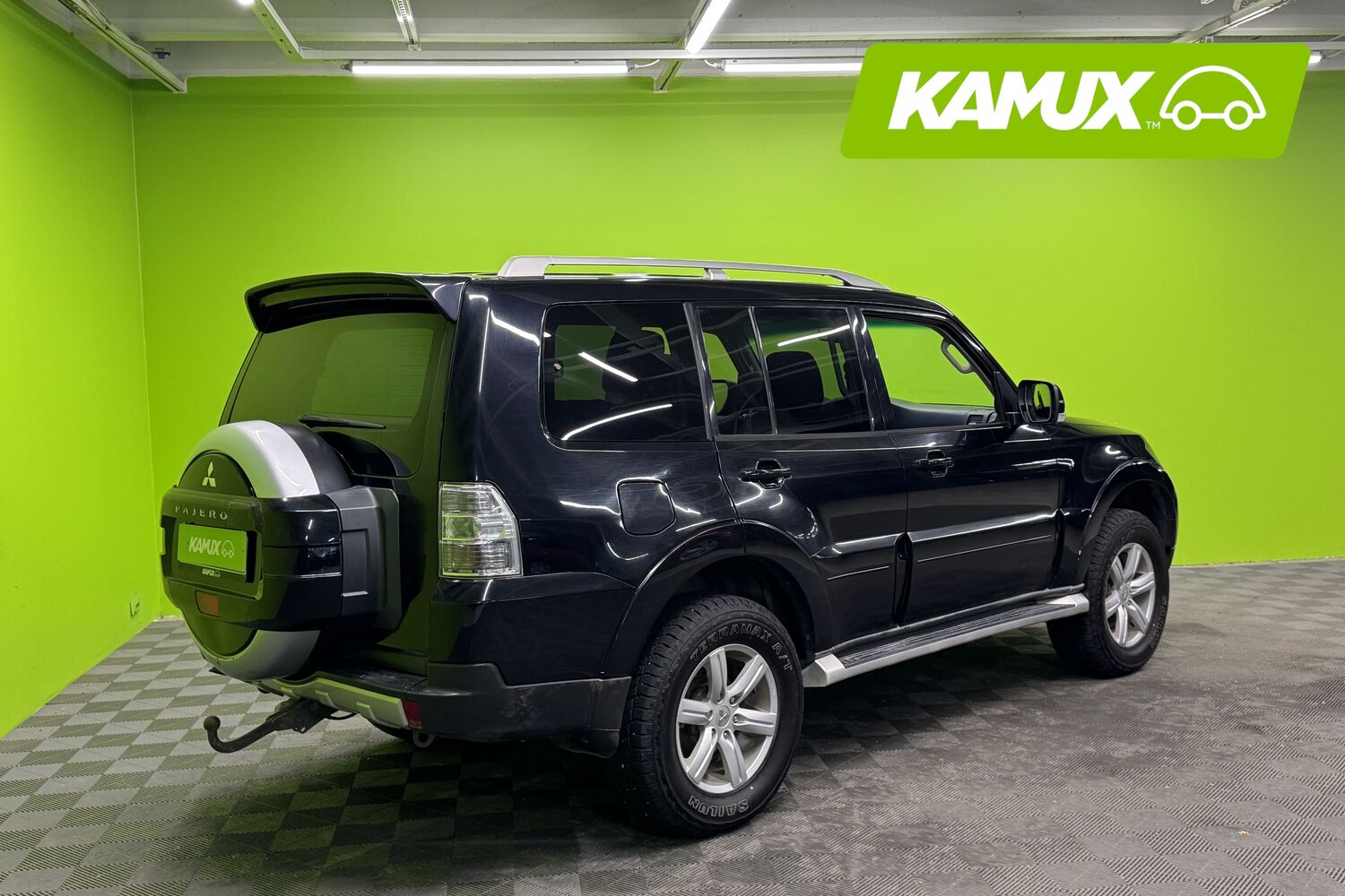 Mitsubishi Pajero vaihtoauto