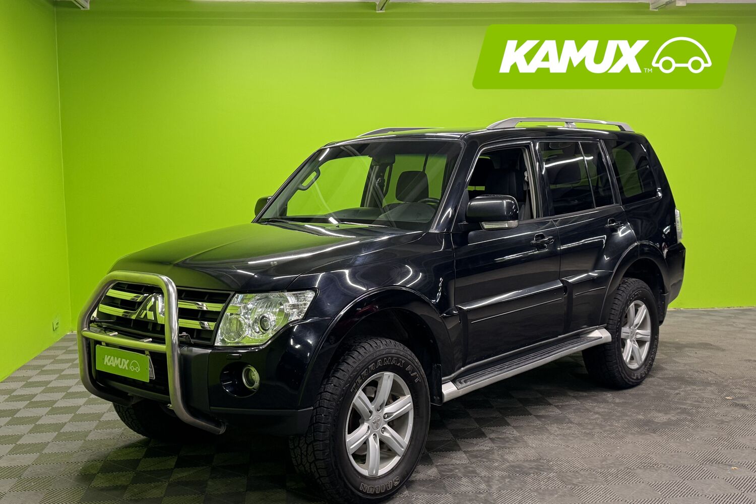 Mitsubishi Pajero vaihtoauto