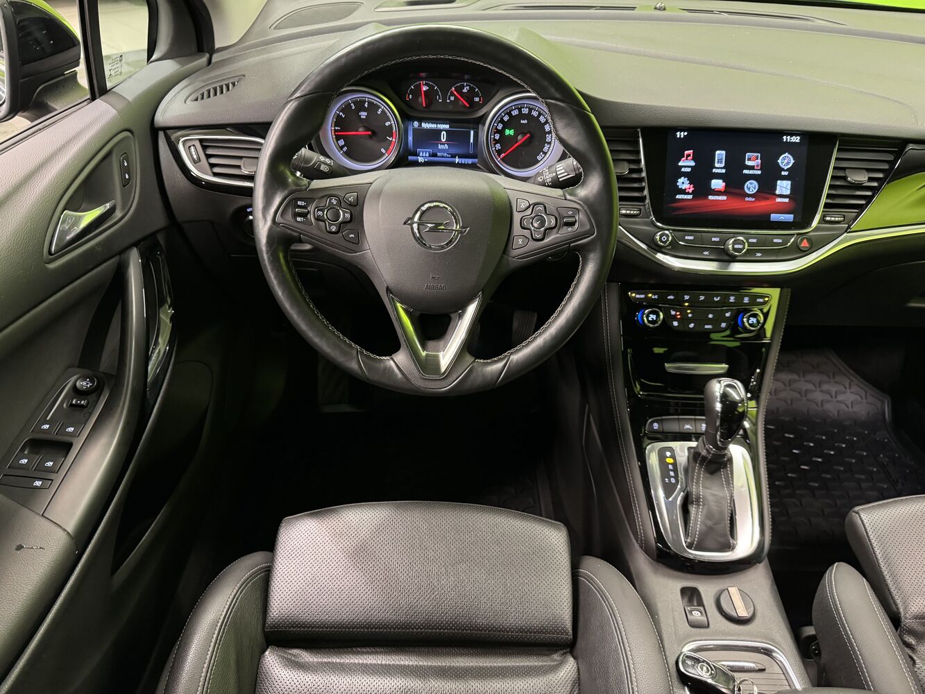 Opel Astra vaihtoauto