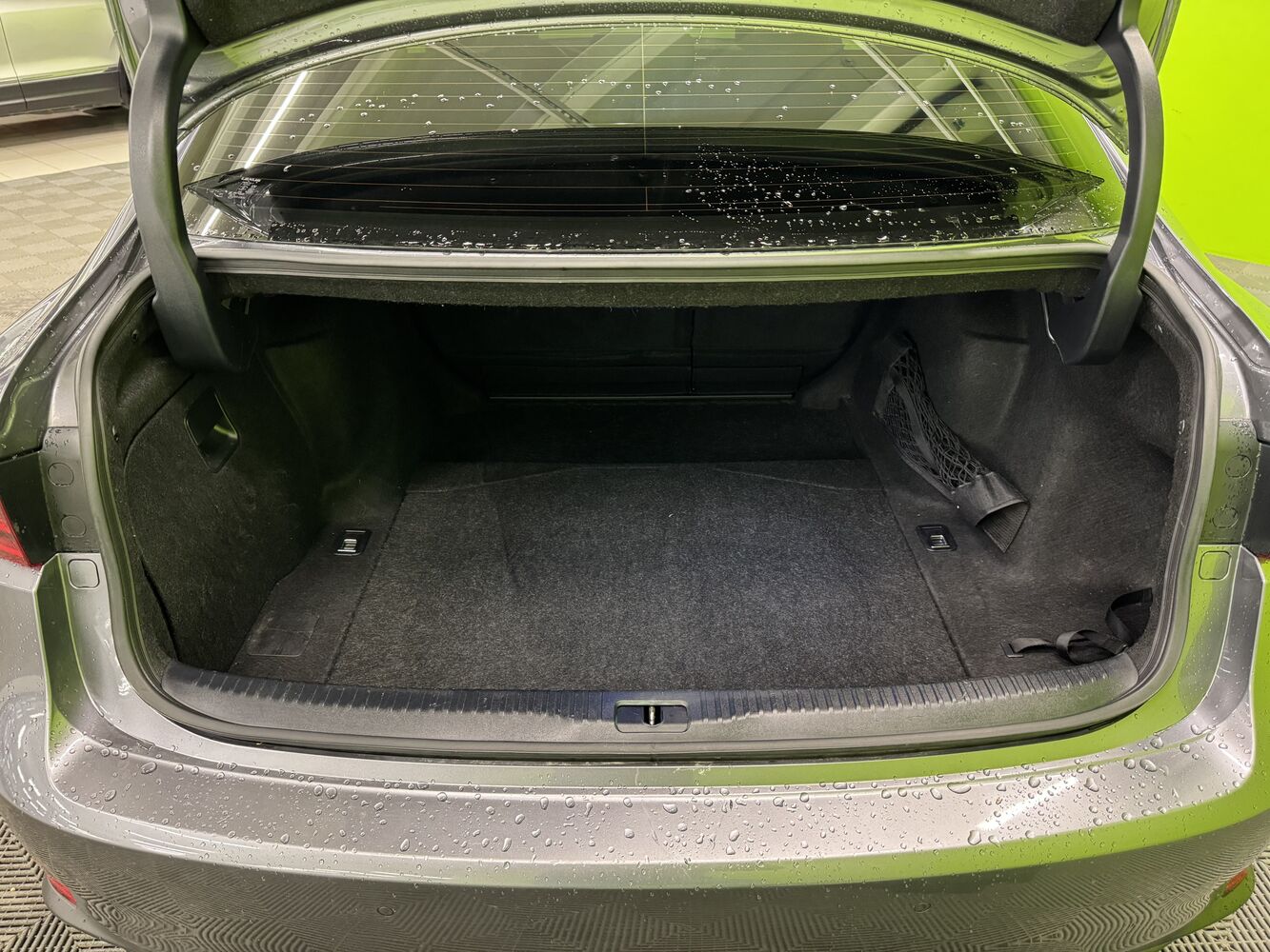 Lexus IS vaihtoauto