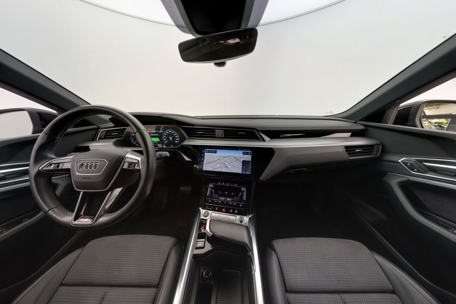 Audi e-tron vaihtoauto