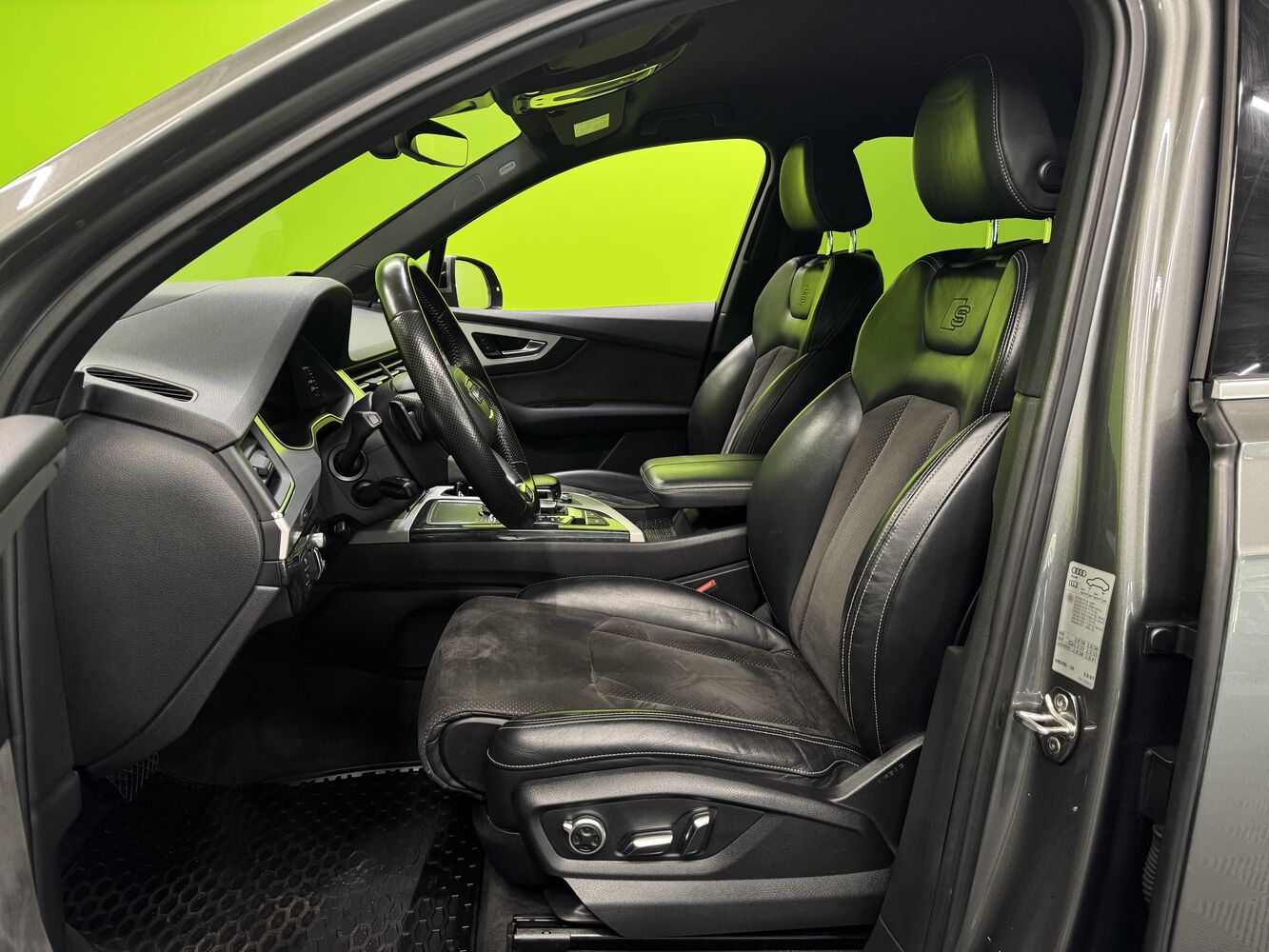 Audi Q7 vaihtoauto