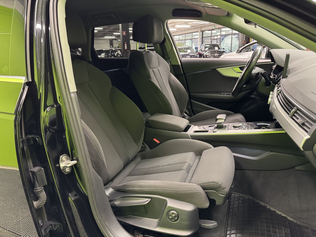 Audi A4 vaihtoauto