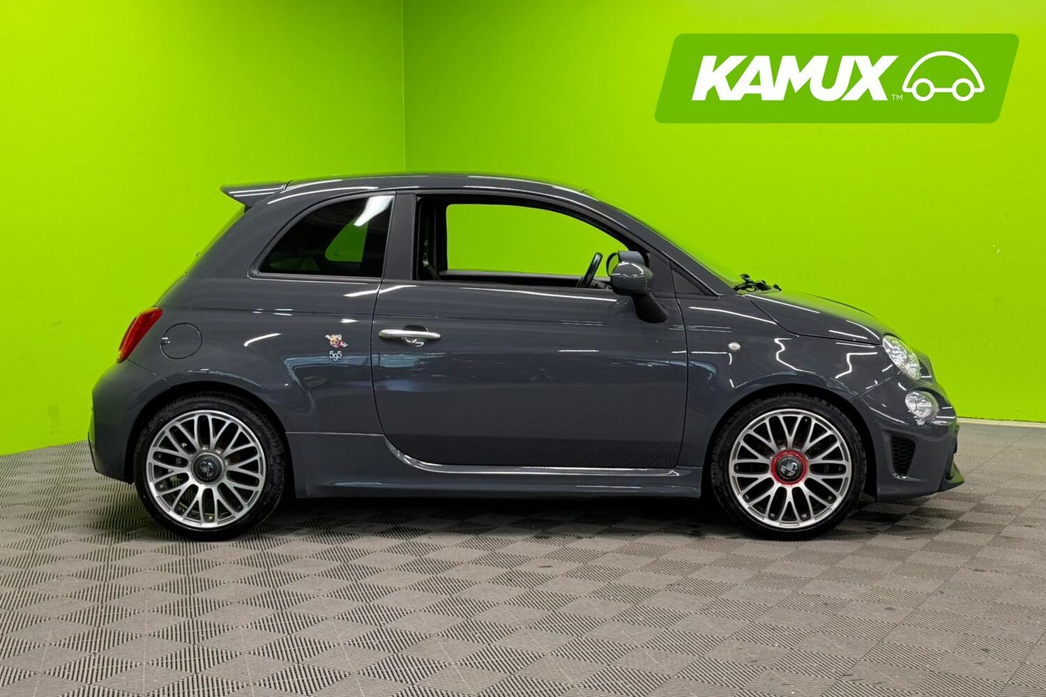 Fiat-Abarth 500 vaihtoauto