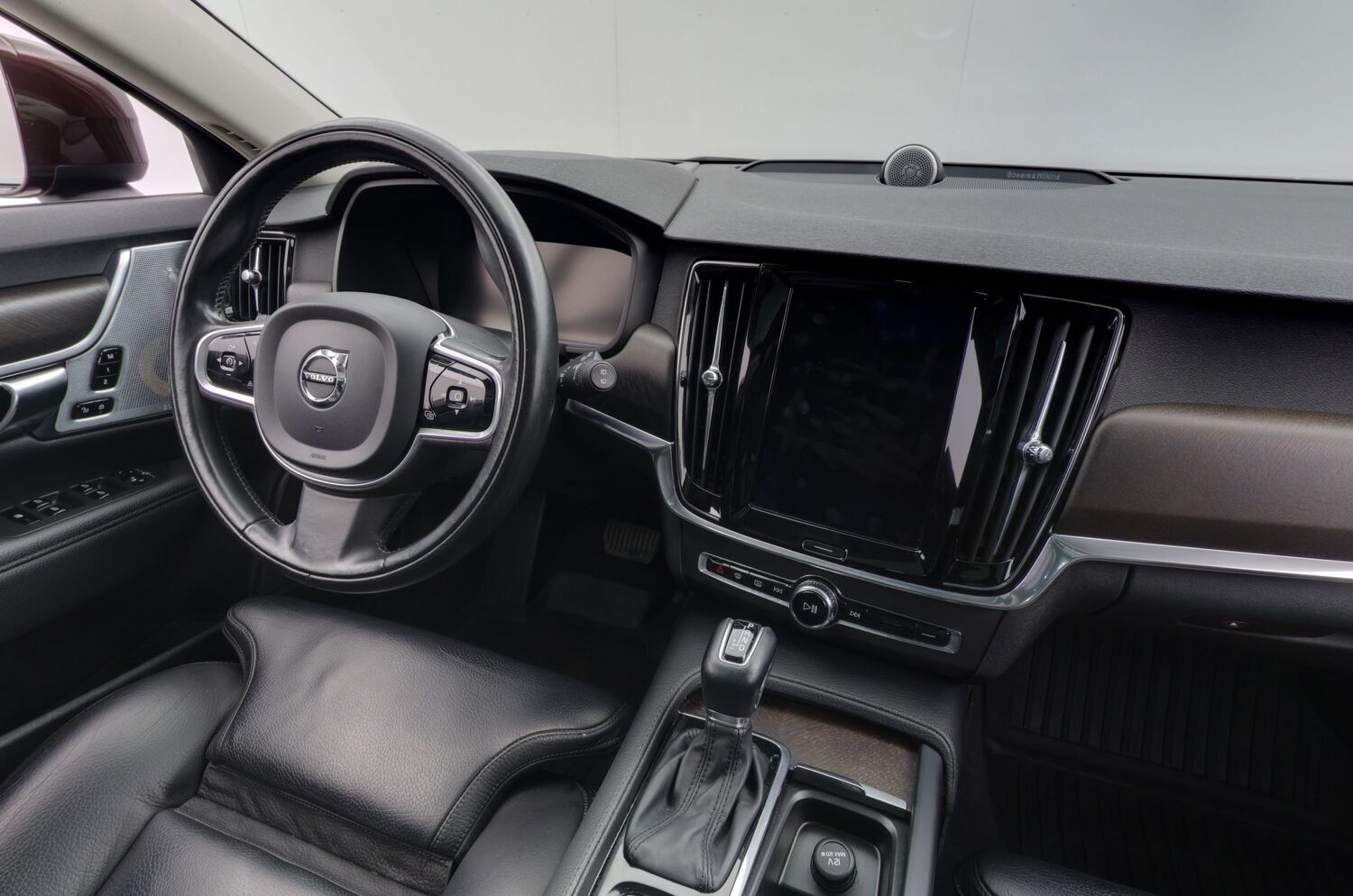 Volvo V90 Cross Country vaihtoauto