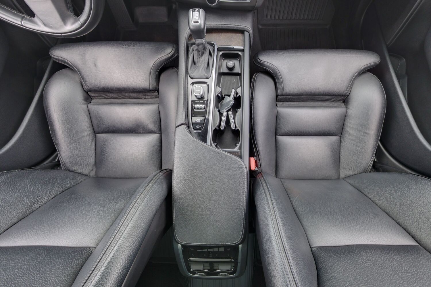 Volvo V90 Cross Country vaihtoauto