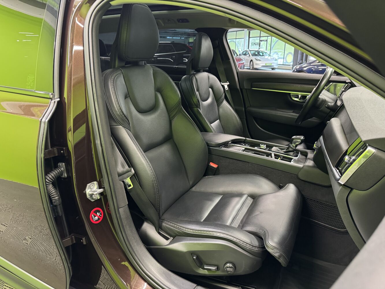 Volvo V90 Cross Country vaihtoauto