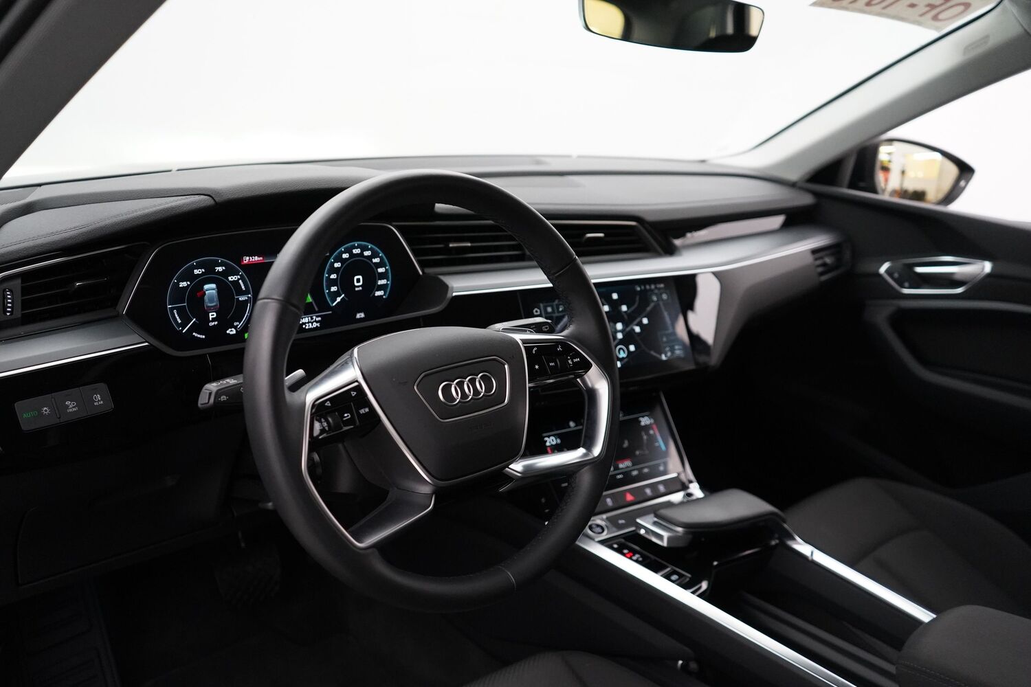 Audi e-tron vaihtoauto
