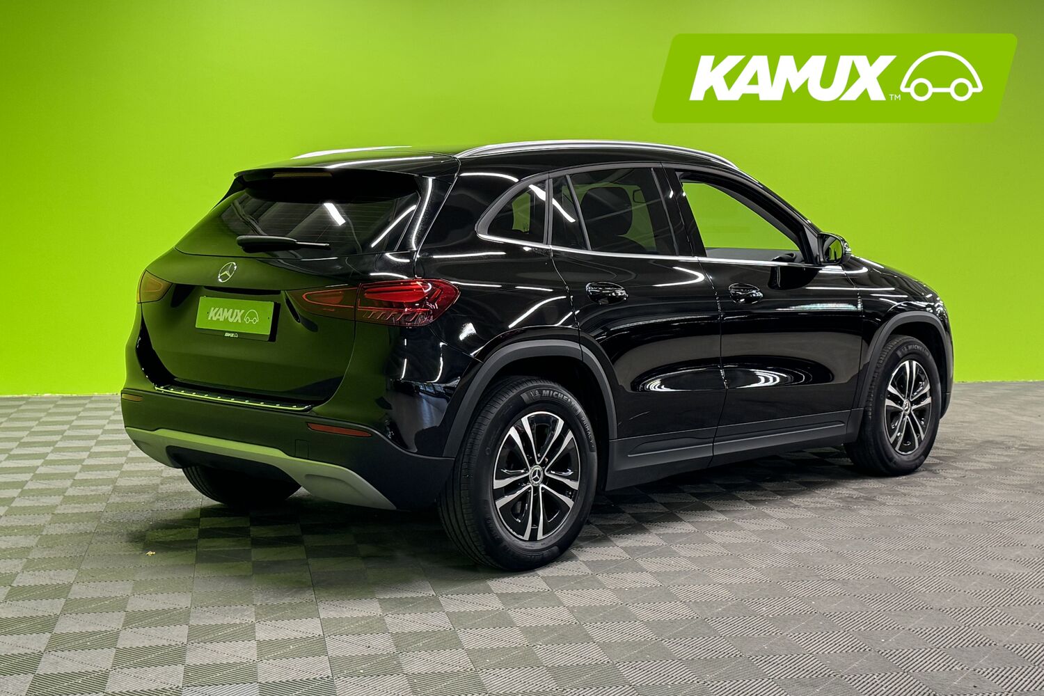 Mercedes-Benz GLA vaihtoauto
