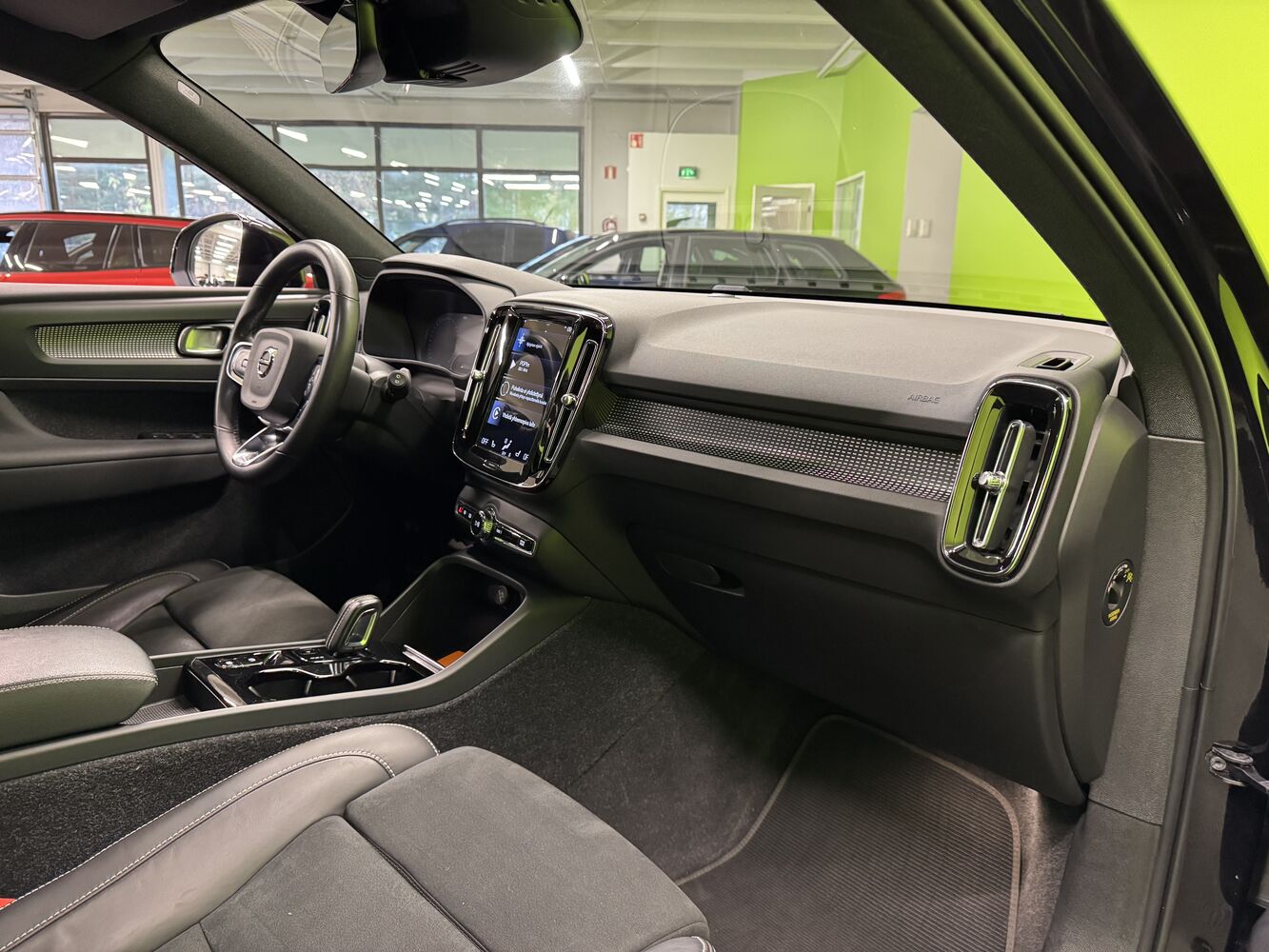 Volvo XC40 vaihtoauto
