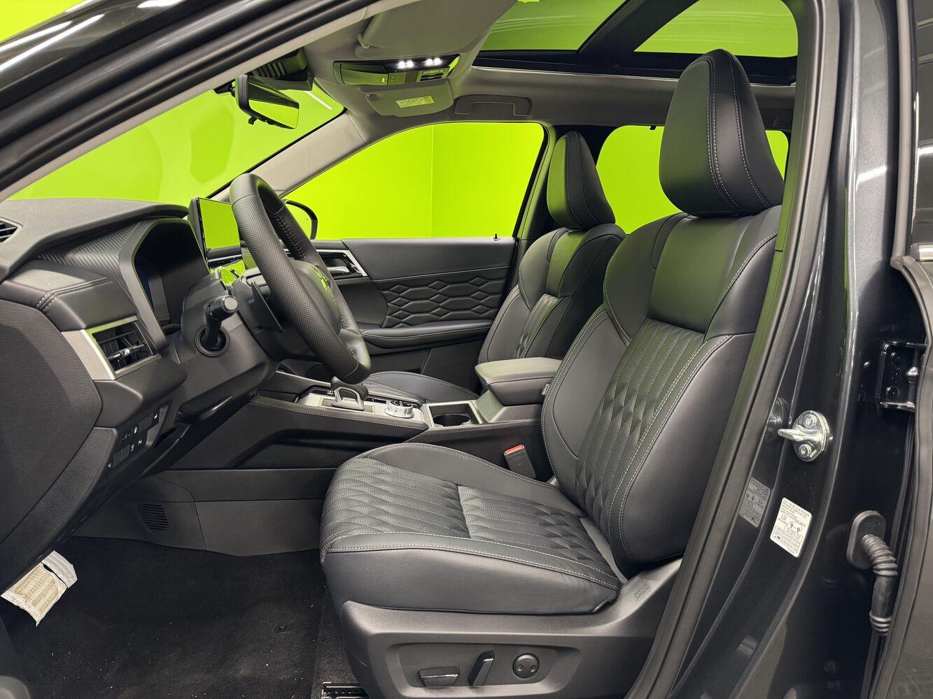 Mitsubishi Outlander vaihtoauto