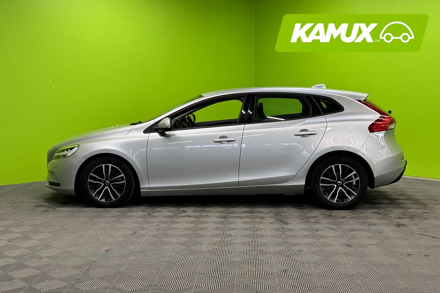 Volvo V40 vaihtoauto