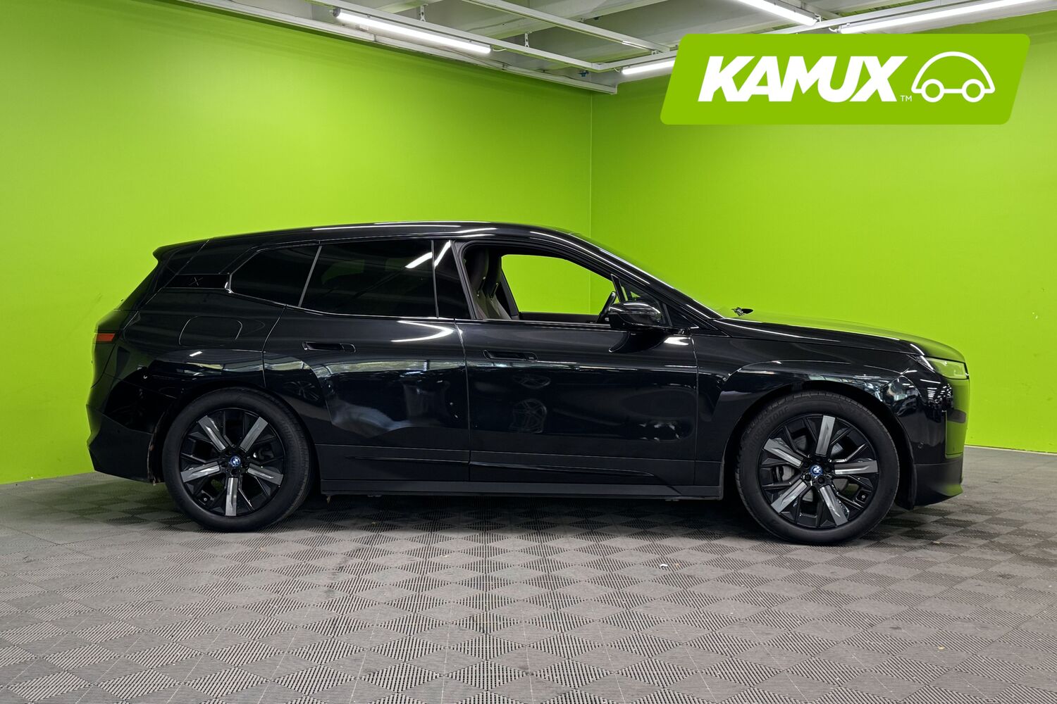 BMW iX vaihtoauto