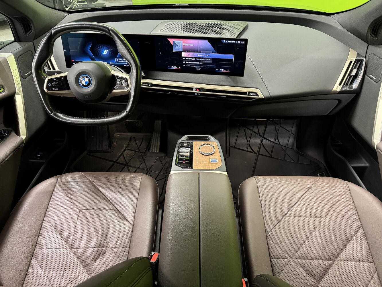 BMW iX vaihtoauto