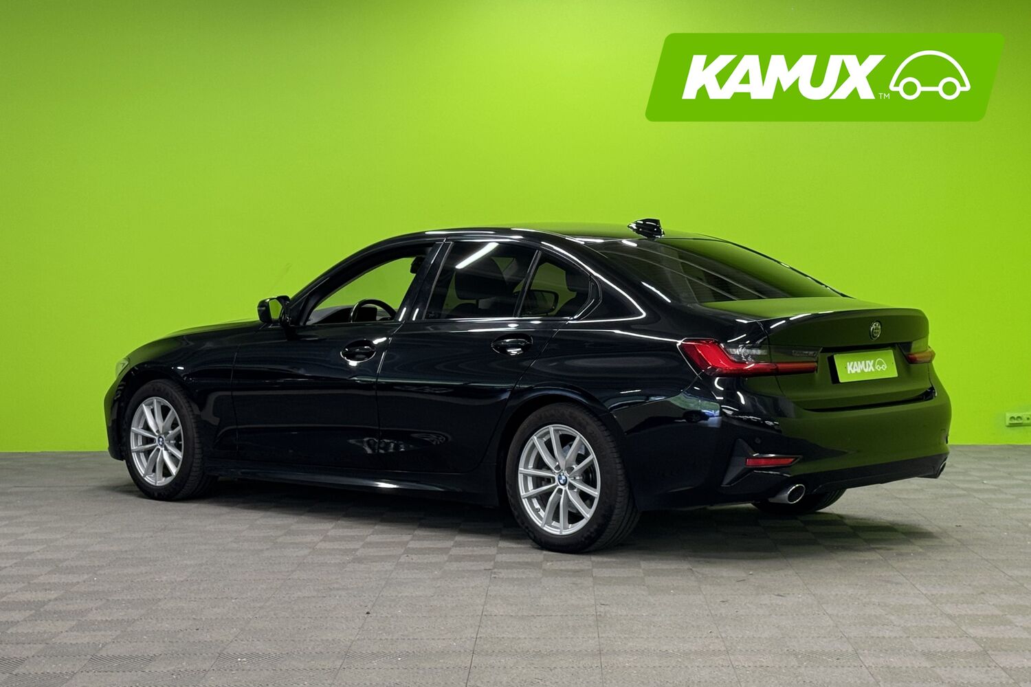 BMW 318 vaihtoauto