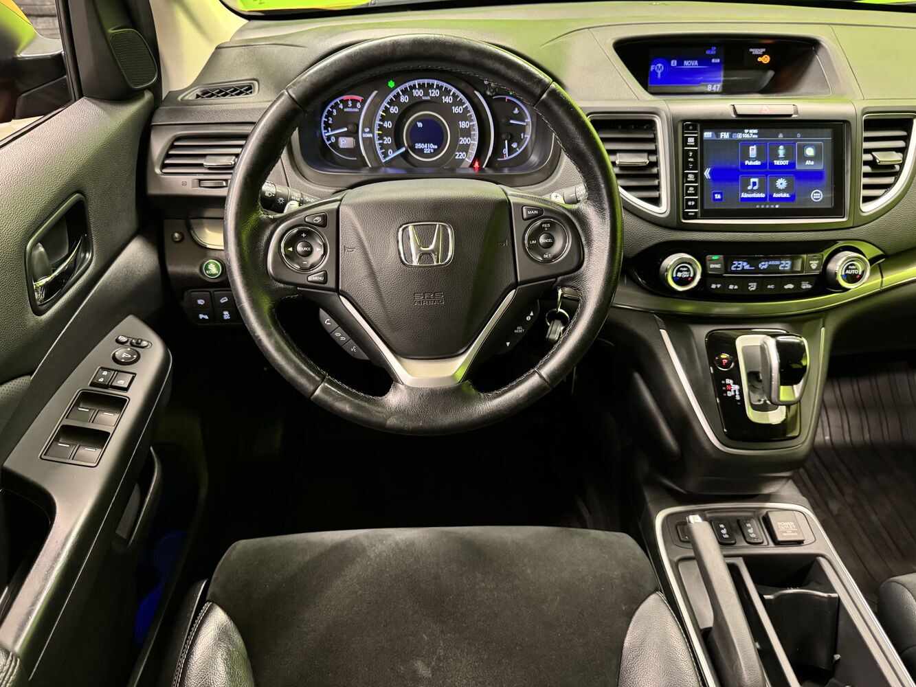 Honda CR-V vaihtoauto