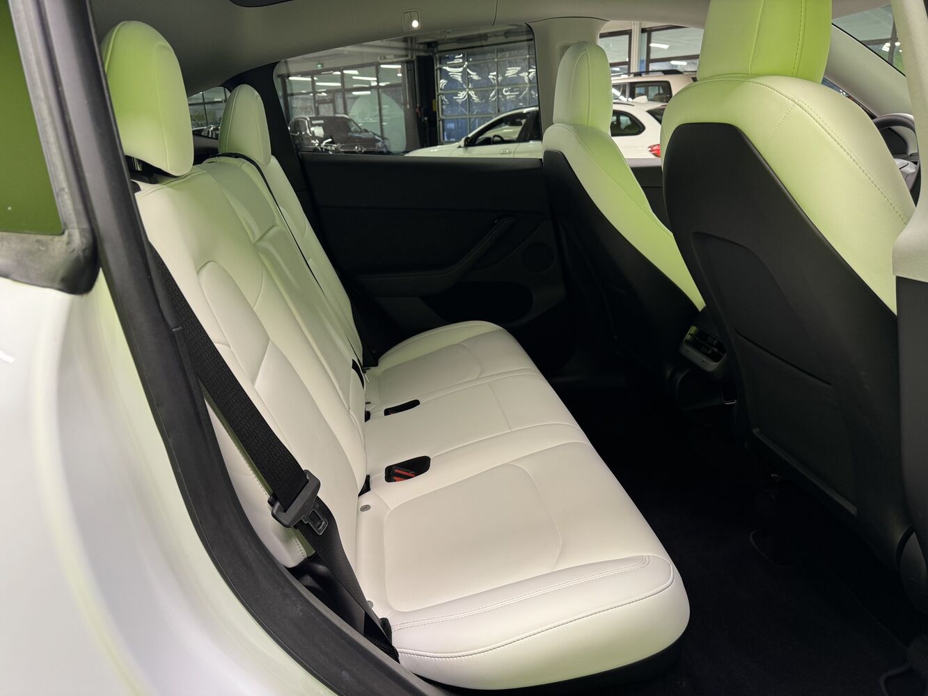 Tesla Model Y vaihtoauto
