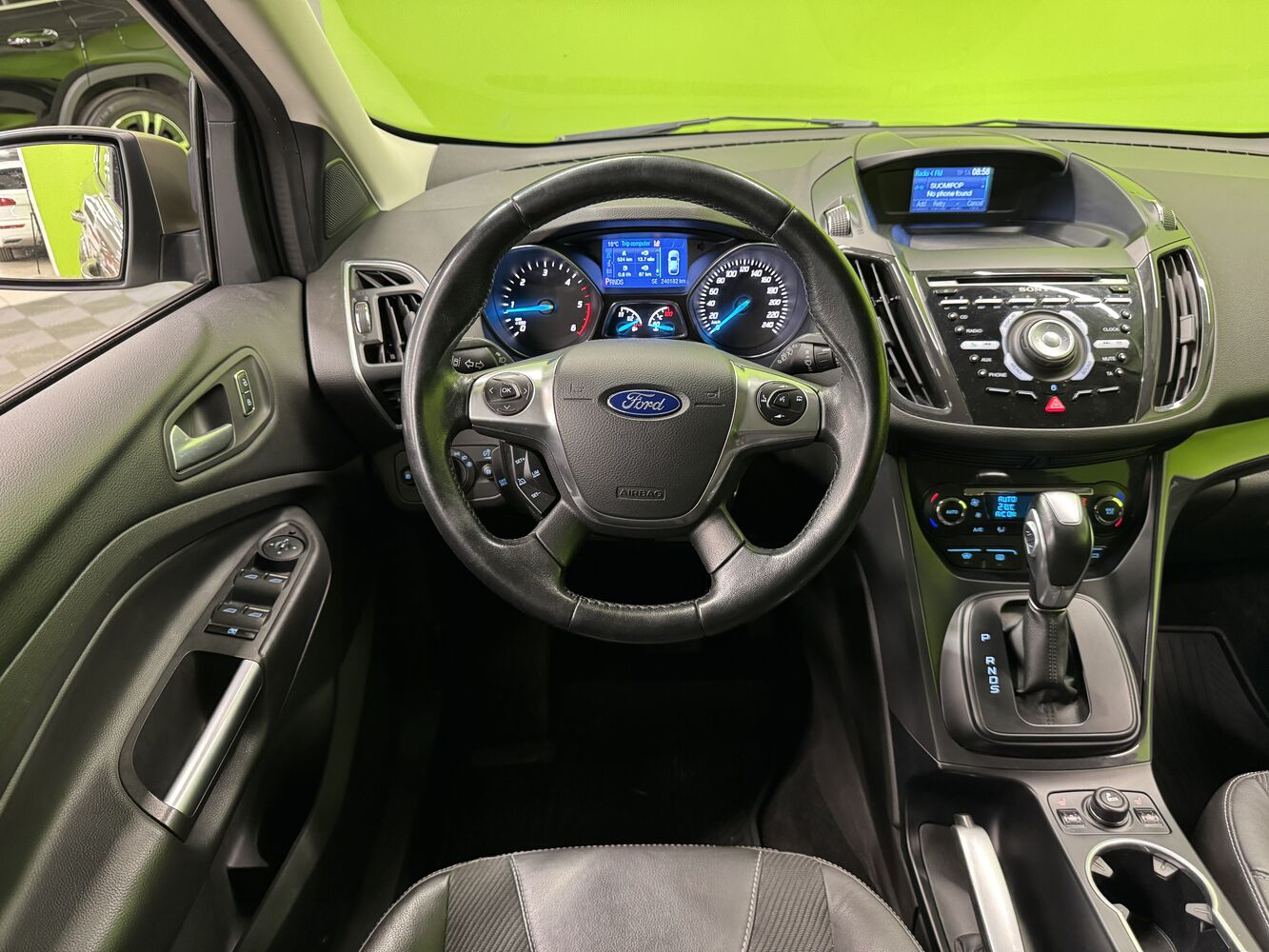 Ford Kuga vaihtoauto