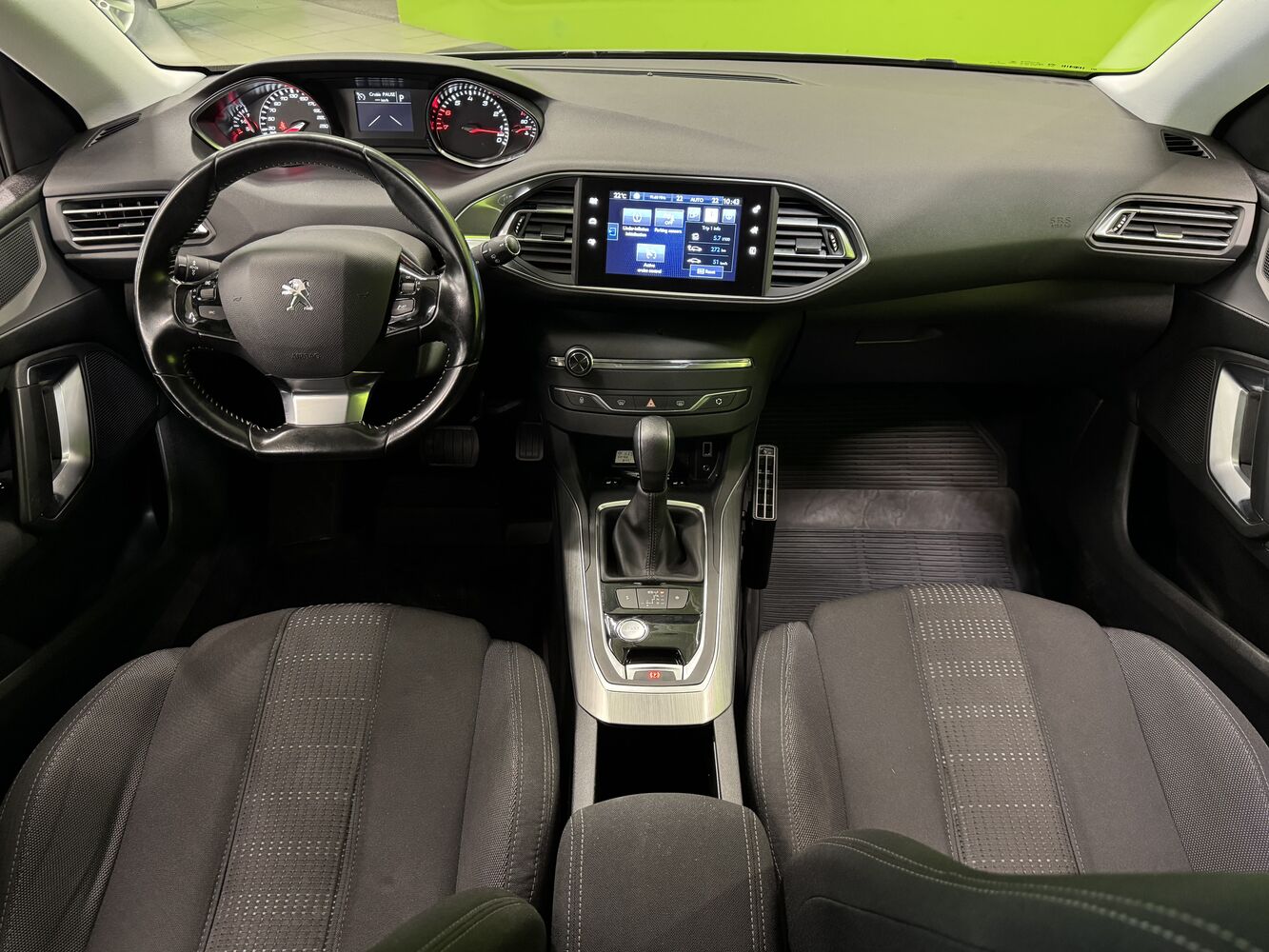 Peugeot 308 vaihtoauto