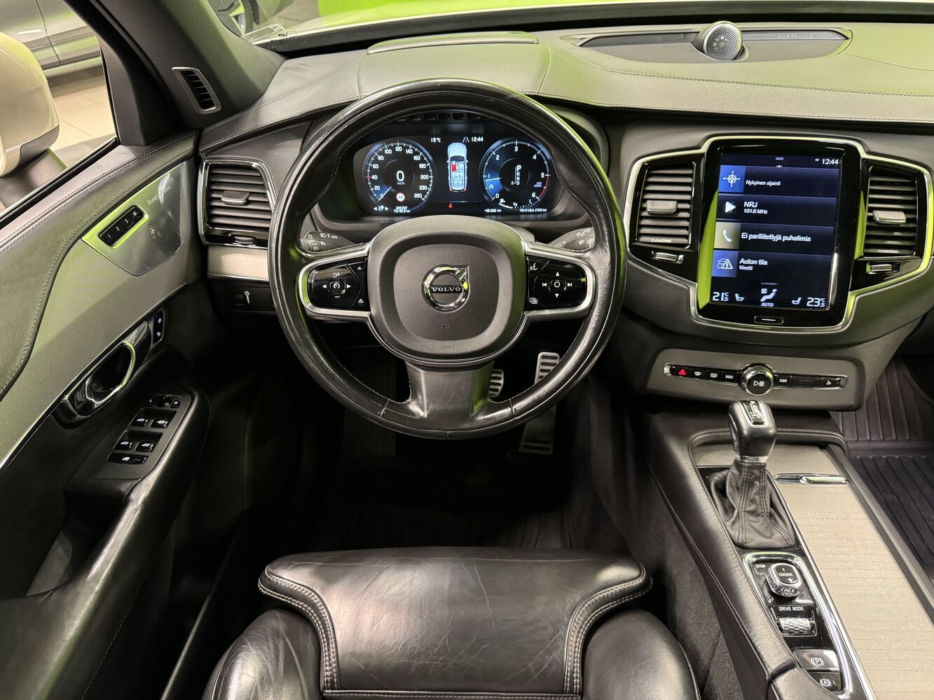 Volvo XC90 vaihtoauto