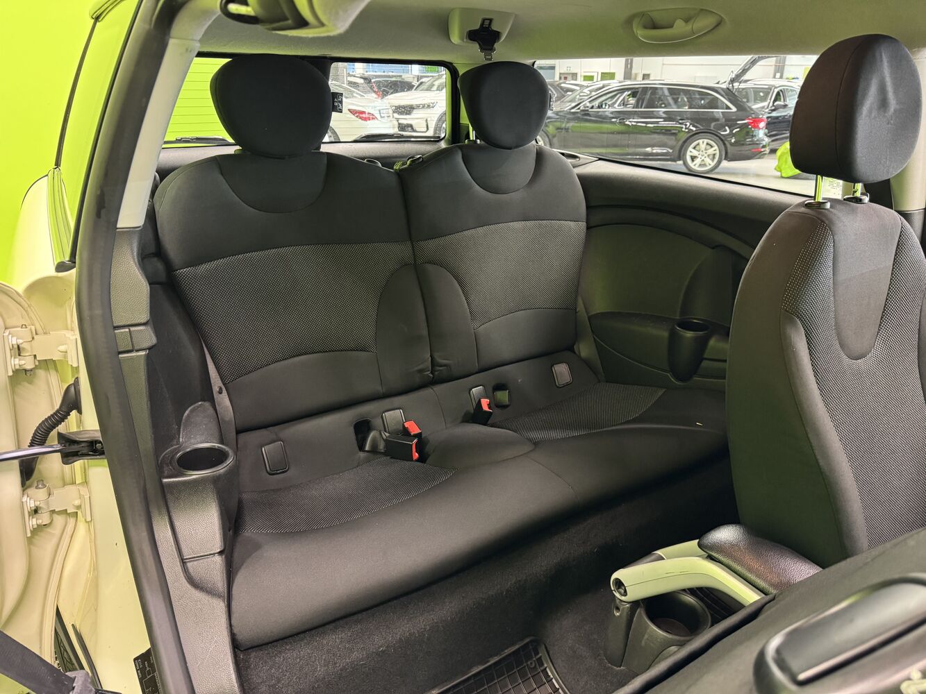 Mini Cooper vaihtoauto