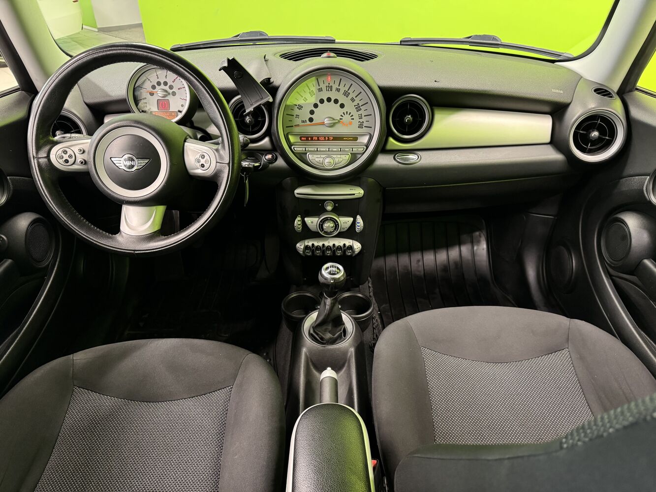 Mini Cooper vaihtoauto