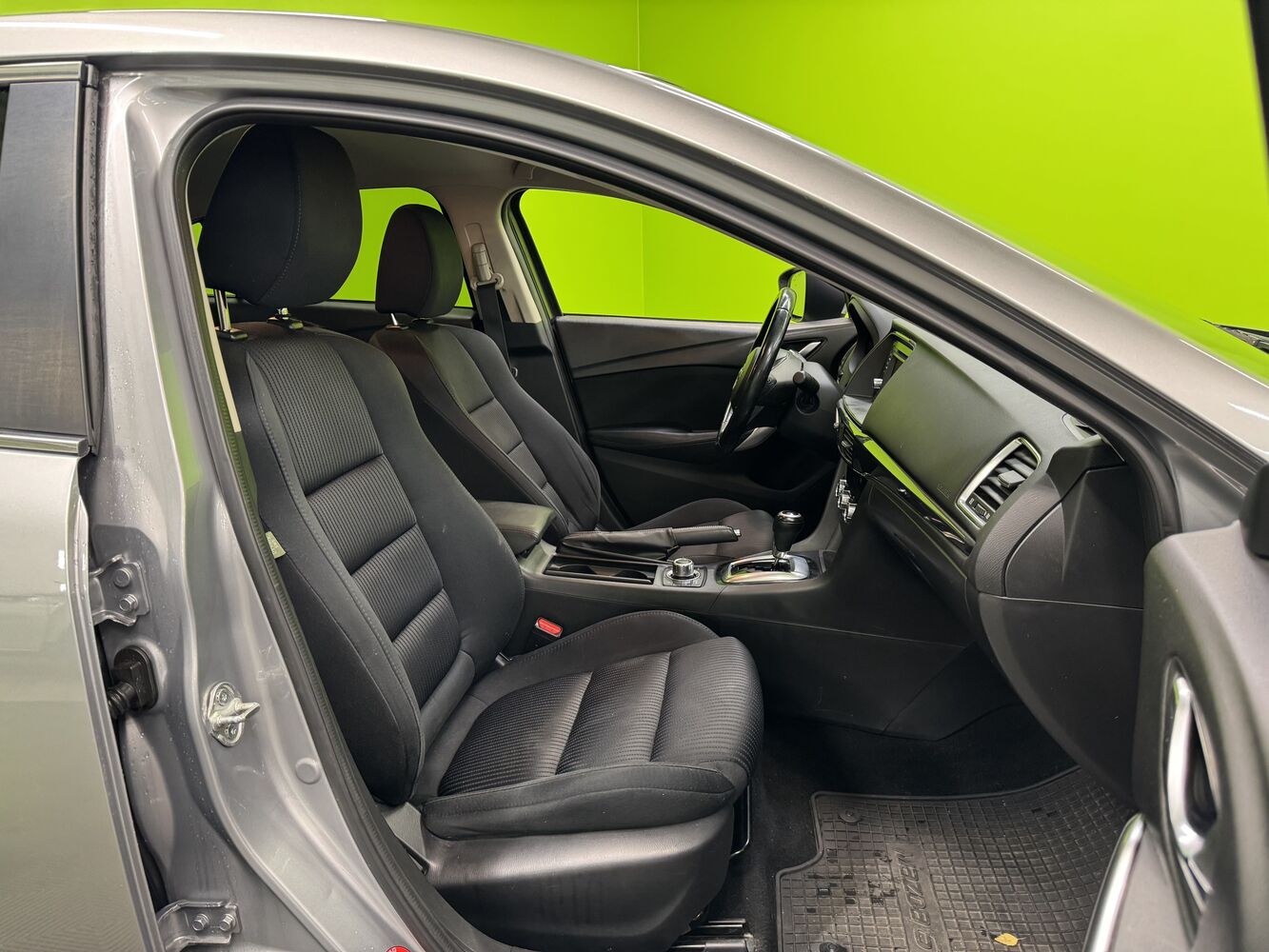 Mazda 6 vaihtoauto