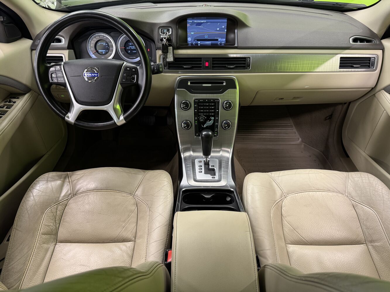 Volvo XC70 vaihtoauto