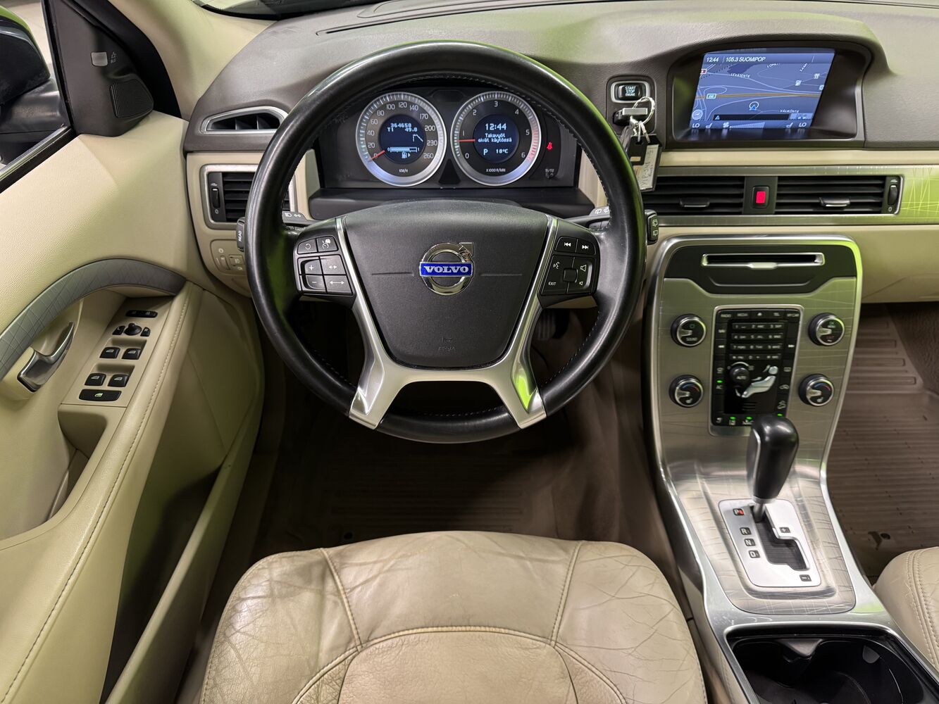 Volvo XC70 vaihtoauto
