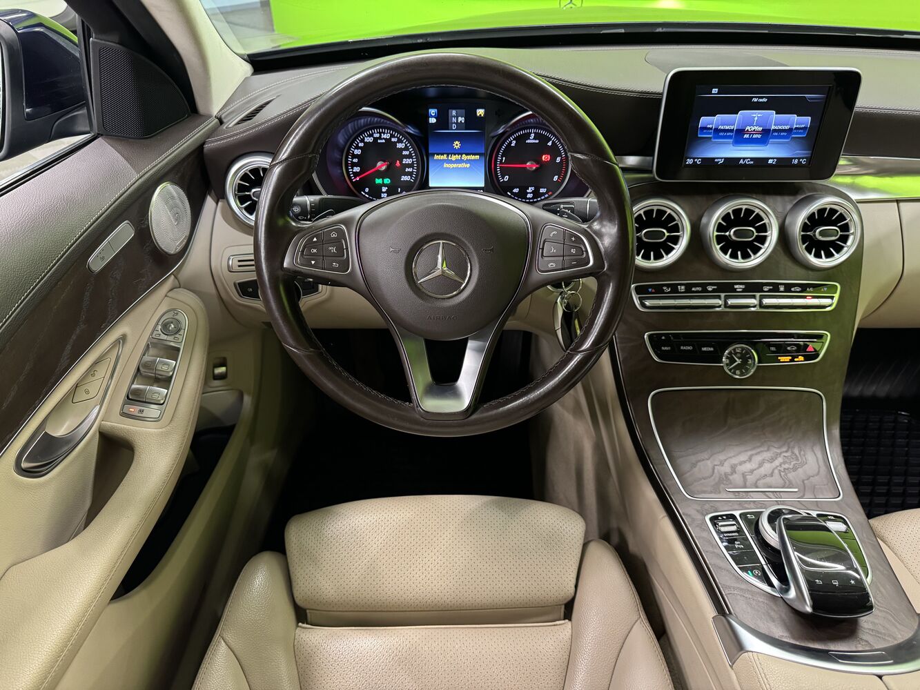 Mercedes-Benz C vaihtoauto