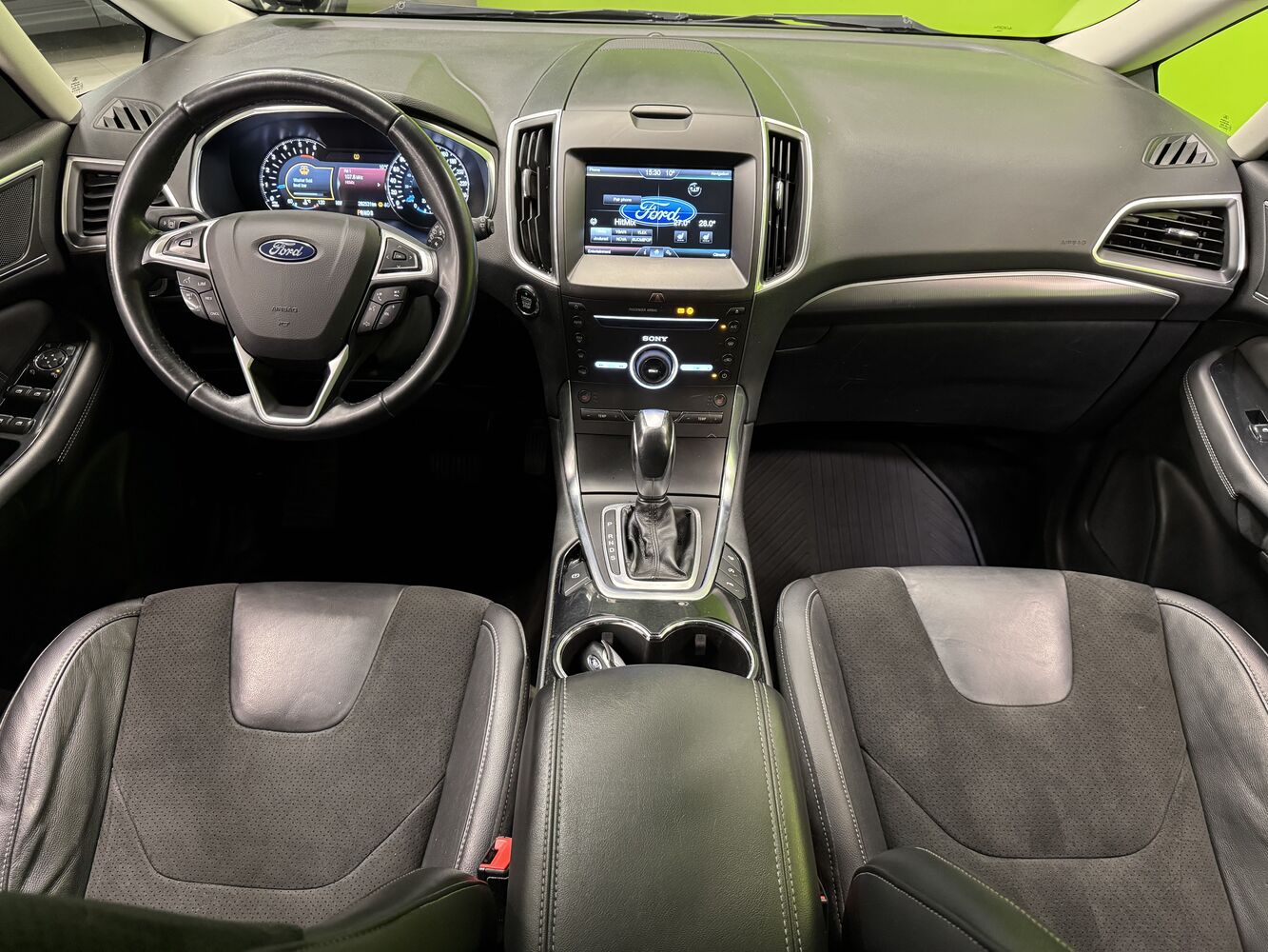 Ford S-MAX vaihtoauto