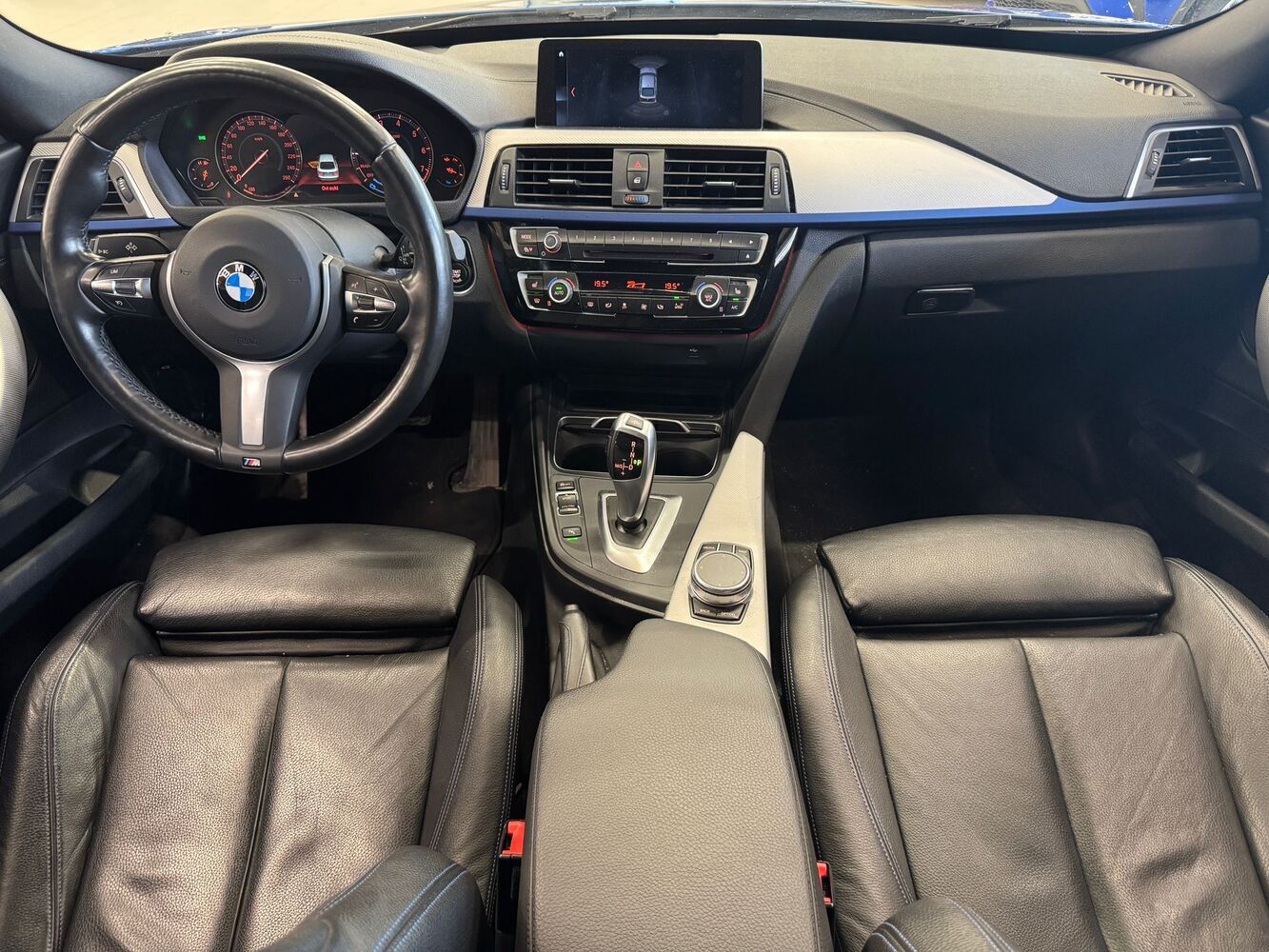 BMW 320 vaihtoauto