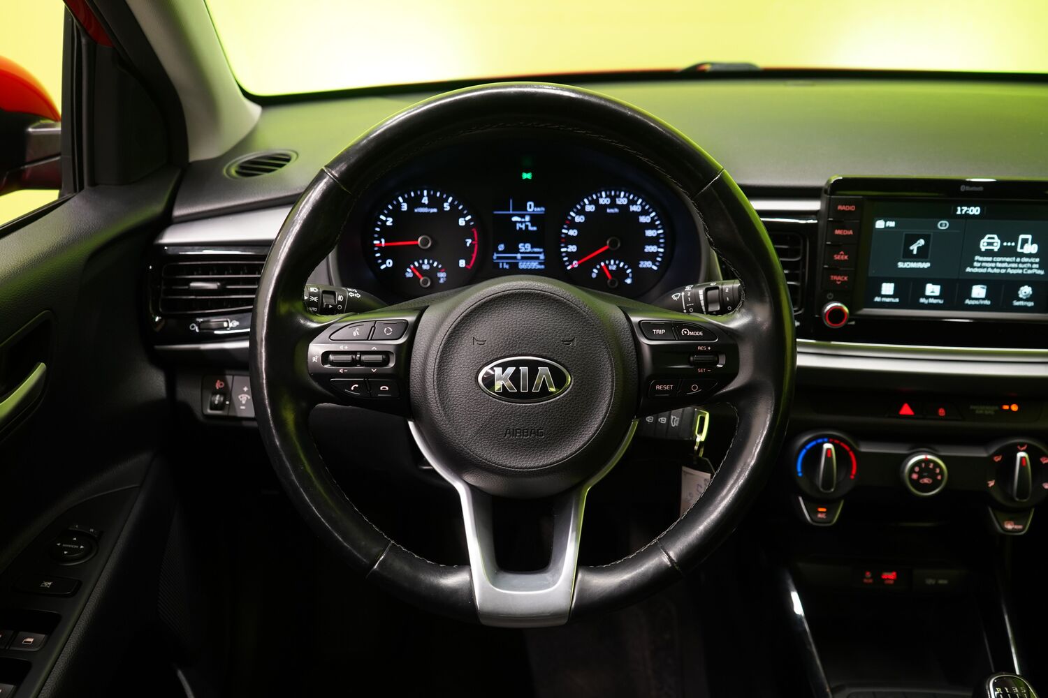 Kia Rio vaihtoauto