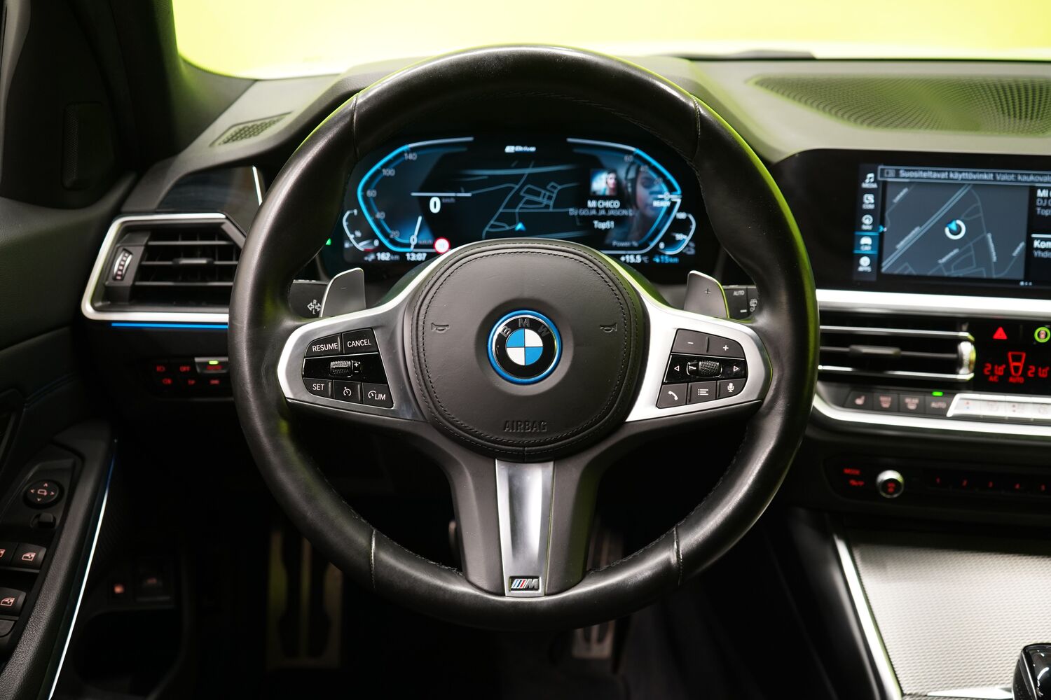 BMW 320 vaihtoauto