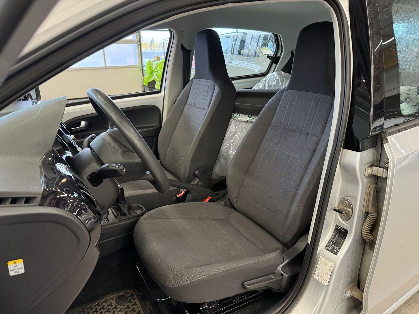 Volkswagen up! vaihtoauto