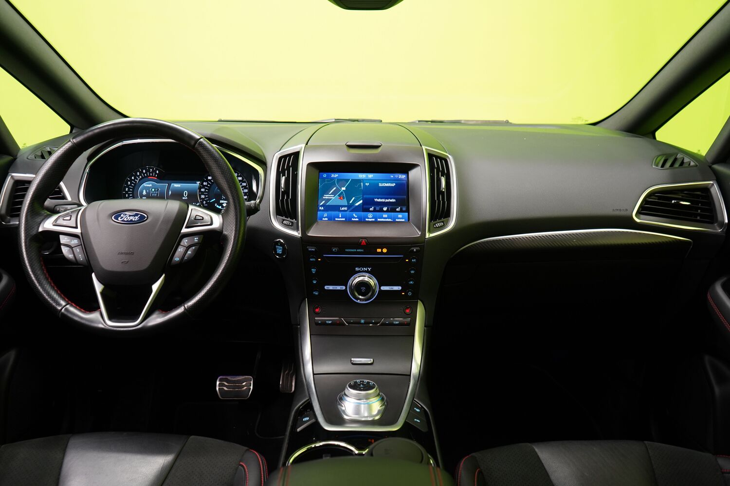 Ford S-MAX vaihtoauto