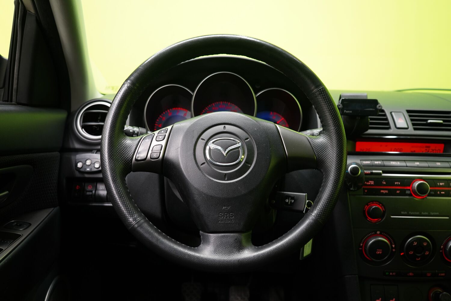 Mazda 3 vaihtoauto