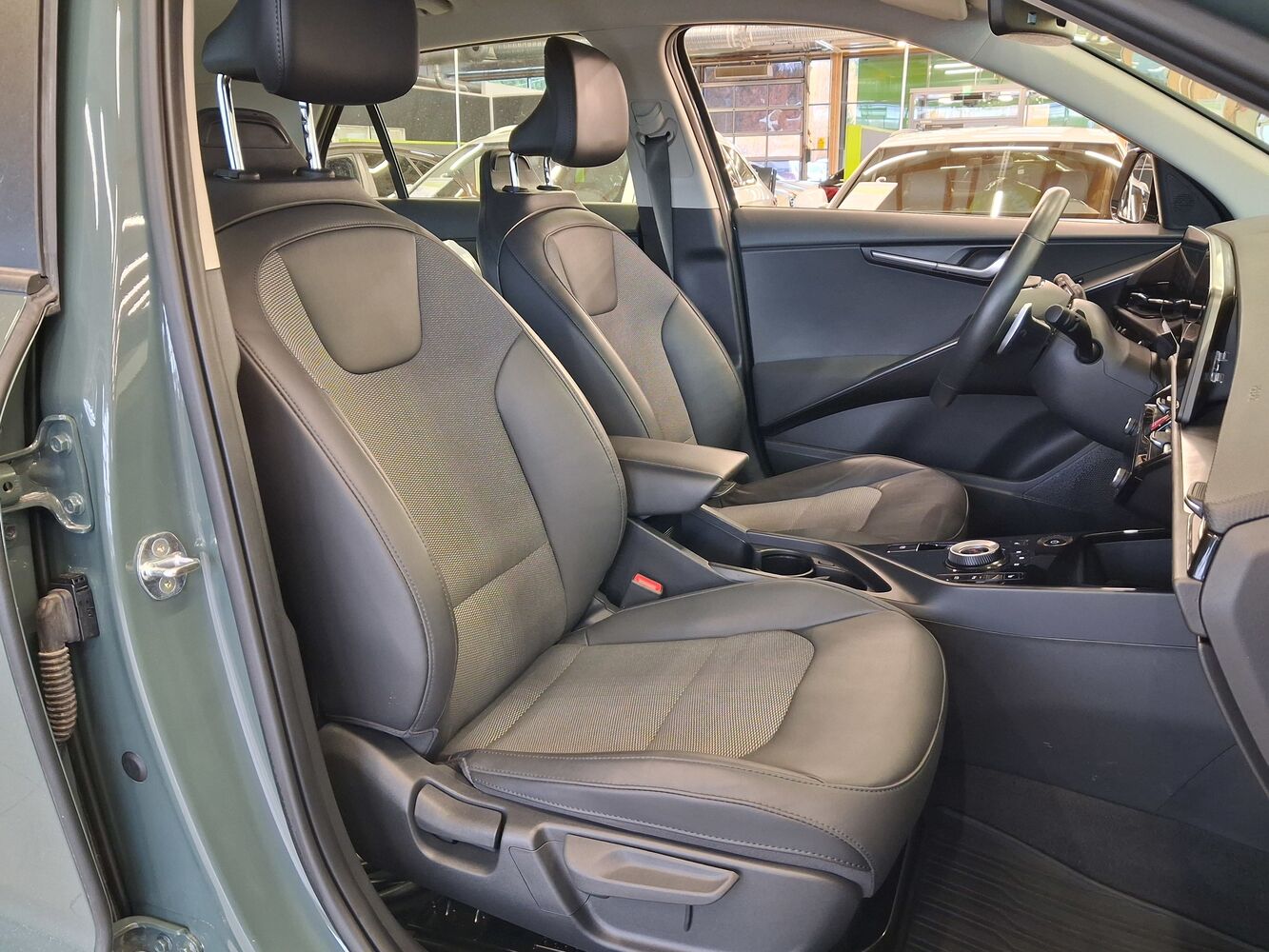 Kia Niro vaihtoauto
