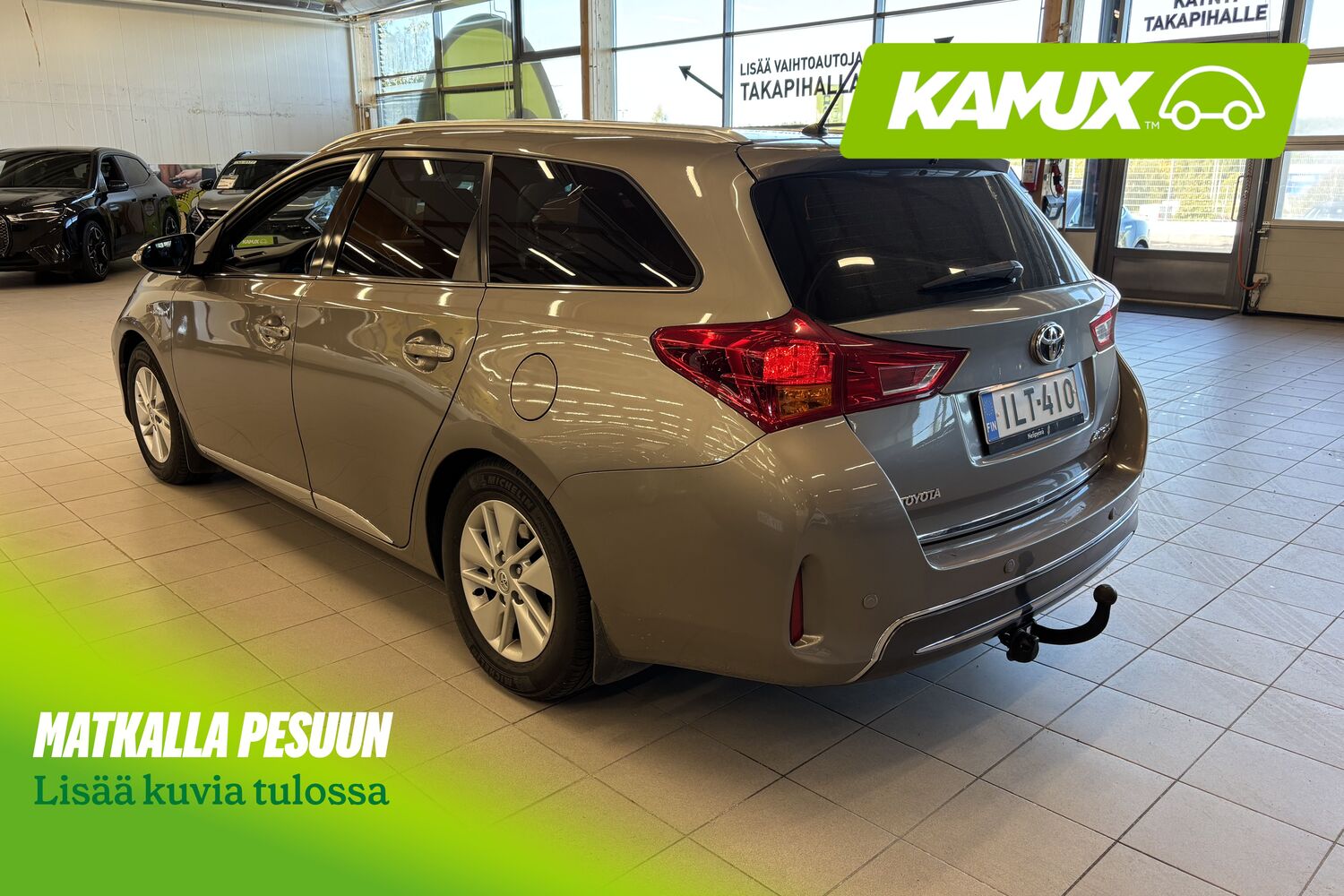 Toyota Auris vaihtoauto