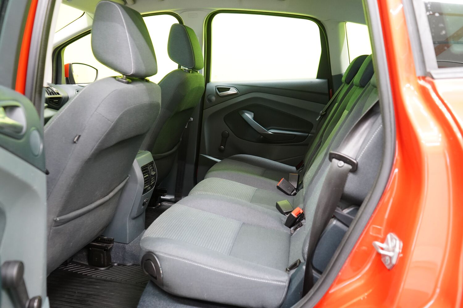 Ford C-MAX vaihtoauto